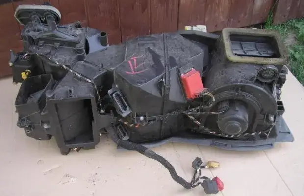 Montaż klimatyzacji w Golfie 4: Kompletny poradnik krok po kroku