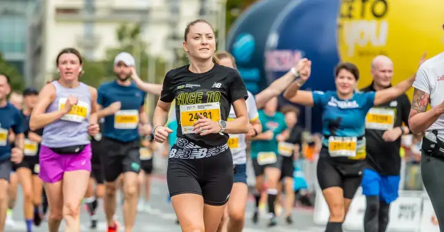 Jak pomagać bieganiem? Odkryj sens każdego kilometra!