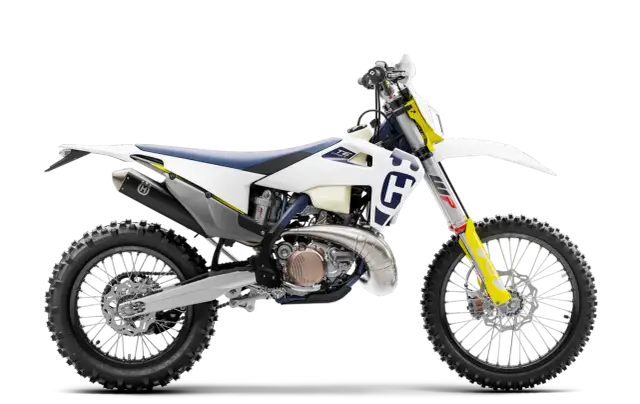 Biały motocykl Husqvarna 250 2t z niebieskim siedzeniem i żółtymi akcentami, gotowy na terenowe wyzwania.
