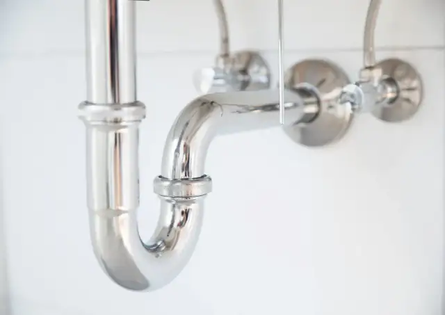 Syfon do umywalki nablatowej: wybór, montaż i porady