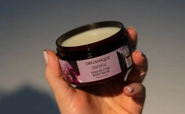 Jak zrobić balsam z masła shea, który uratuje Twoją skórę