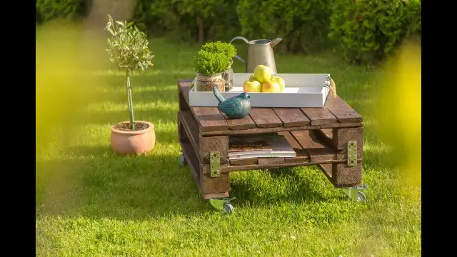 Stolik ogrodowy DIY: Zrób to sam krok po kroku i oszczędź!