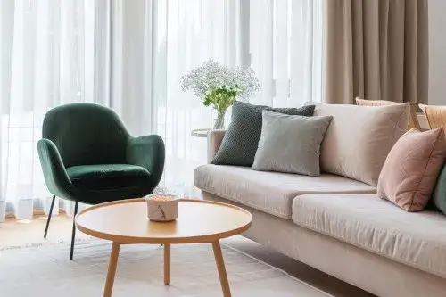 Jaki fotel do szarej kanapy, aby stworzyć idealne wnętrze?