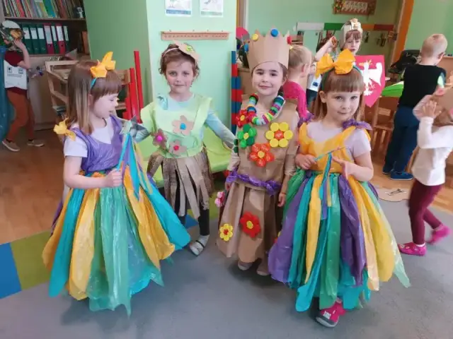 Twórz ekologiczne stroje z recyklingu dla dziewczynki - łatwe pomysły