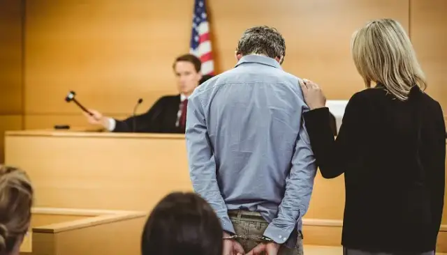 Ile trwa rozprawa karna? Od miesięcy do lat wszystko, co musisz wiedzieć.