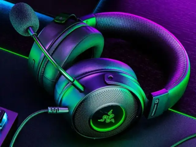 Słuchawki z mikrofonem: Ekspert radzi, jak wybrać idealne dla Ciebie