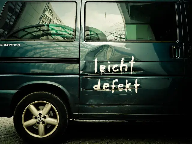 Nowoczesne metody usuwania wgnieceń – co warto wiedzieć?