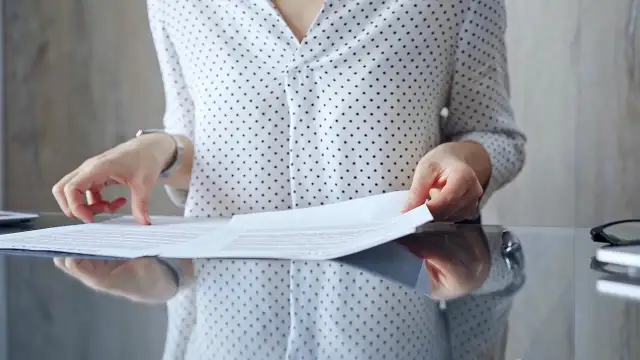 Jak napisać wniosek o odpis wyroku sądowego - uniknij błędów i kosztów