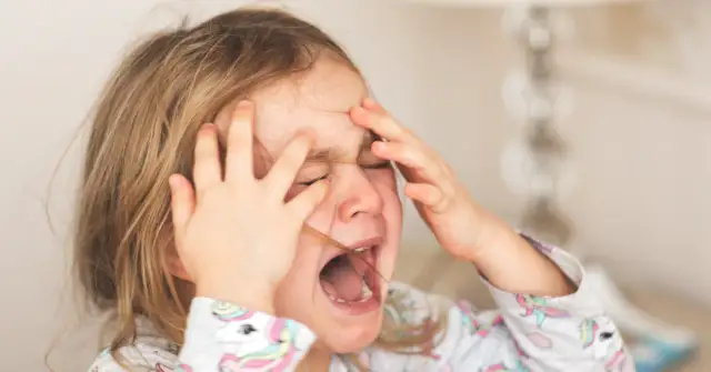 Dlaczego nie należy podnosić głosu na dzieci w żłobku - skutki emocjonalne