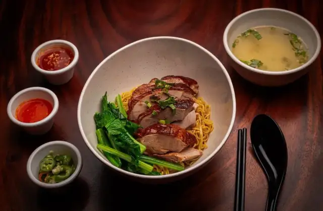 Jakie wino do kaczki? Odkryj idealne połączenia smakowe