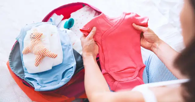 Ile pieluch tetrowych do szpitala – sprawdź, ile naprawdę potrzebujesz