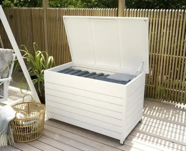 Jak przechowywać poduszki ogrodowe zimą? Praktyczny poradnik