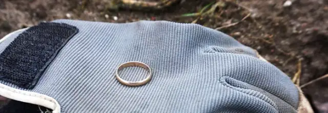 Jak znaleźć obrączkę w domu - skuteczne sposoby na szybkie odnalezienie
