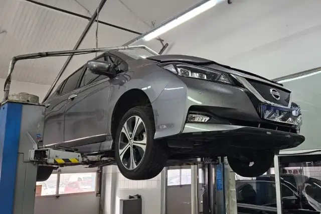 Wymiana baterii Nissan Leaf: koszty, opcje i ważne informacje