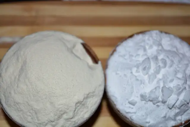 Skrobia ziemniaczana vs mąka ziemniaczana: Jaka jest różnica?