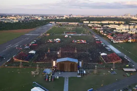Lotnisko Bemowo ile osób pomieści? Zaskakujące fakty o pojemności