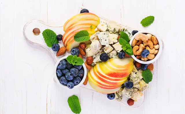 Szybkie przekąski: Uratuj się przed głodem i zaskocz gości!