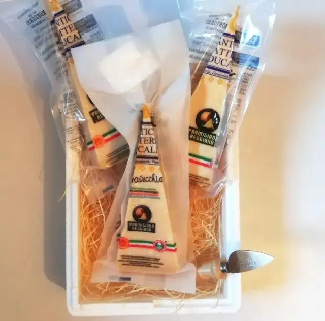 Jak przechowywać parmezan w lodówce, aby nie stracił świeżości