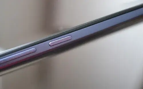 Jak włączyć telefon przez komputer, gdy przycisk zasilania nie działa