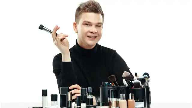 Czym zajmuje się charakteryzator w teatrze i jakie ma wyzwania?