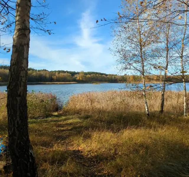 Jezioro Kamińskie – odkryj piękno natury i atrakcje rekreacyjne