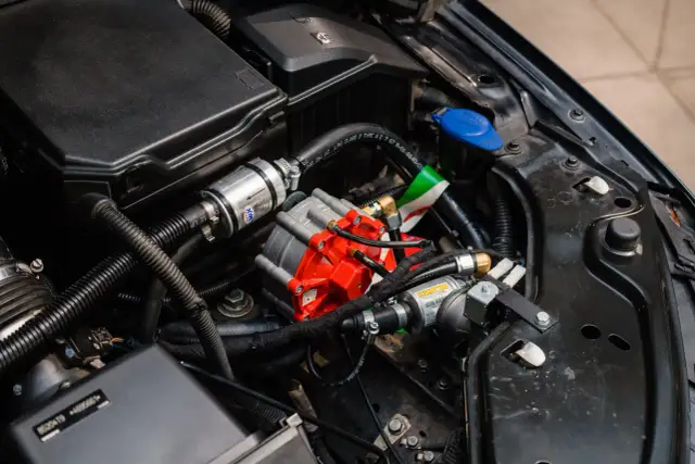 LPG: Co to za gaz? Skład, właściwości, zastosowanie i różnice z CNG