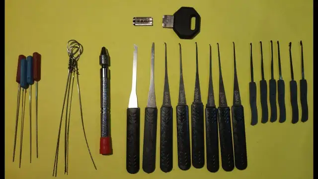 Jak wyciągnąć złamany kluczyk z zamka - proste metody i porady