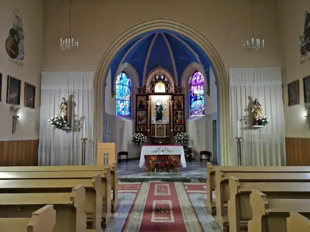 Sanktuarium w Głębinowie: Historia, Modlitwy i Nabożeństwa