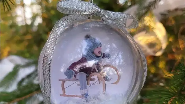 Jak zrobić bombkę ze zdjęciem – stwórz wyjątkową ozdobę świąteczną