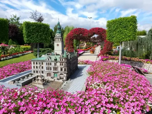 Najlepsze parki rozrywki na Dolnym Śląsku – atrakcje, ceny i porady dla rodzin