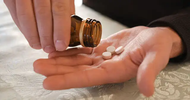 Jak długo można zażywać leki po terminie ważności bez ryzyka?