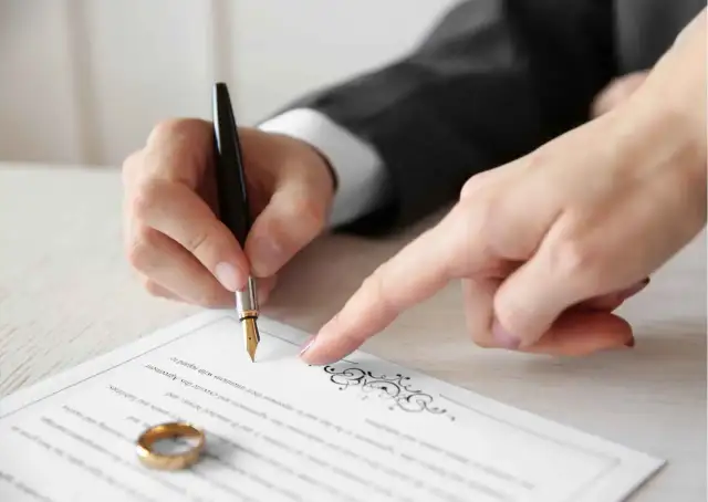 Co potrzebne do ślubu konkordatowego? Kluczowe dokumenty i formalności