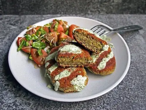 Pomysły na obiad wegetariański, które zaskoczą Twoje kubki smakowe