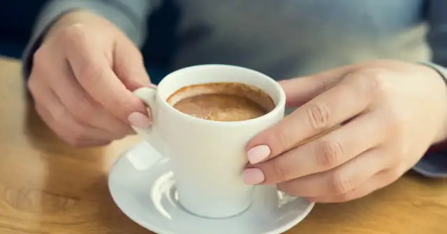 Nescafé i kofeina: Ile naprawdę jej jest? Pij świadomie!