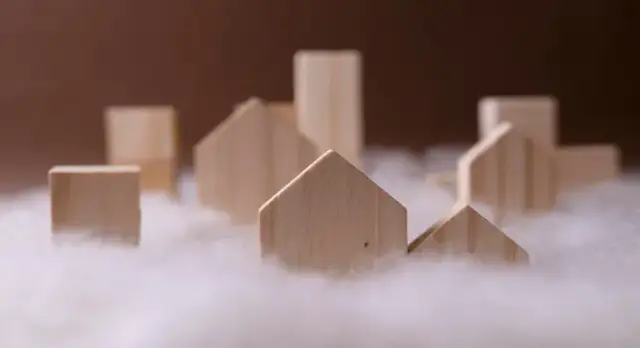 Ubezpieczenie mieszkania w bloku: Wydatek czy inwestycja w spokój?