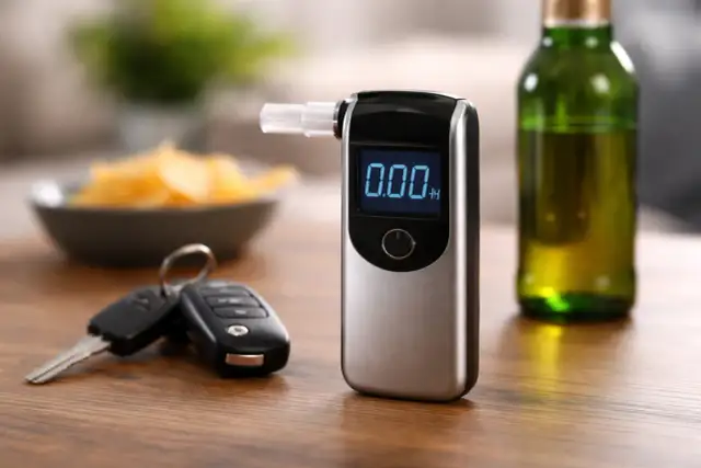 Jaki alkomat wybrać? Nie ryzykuj! Postaw na precyzję i bezpieczeństwo