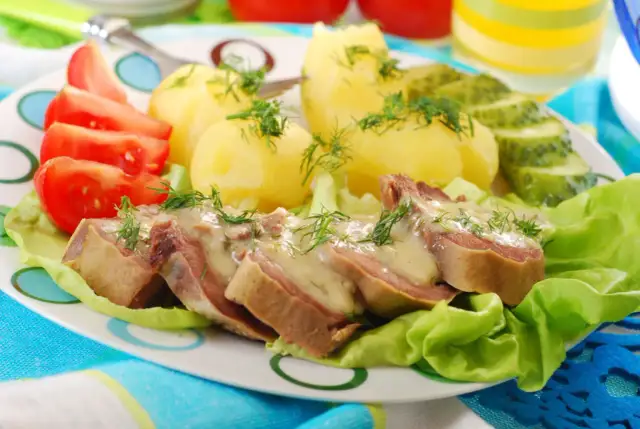 Ozory wieprzowe: przepis na idealnie miękkie. Krok po kroku!