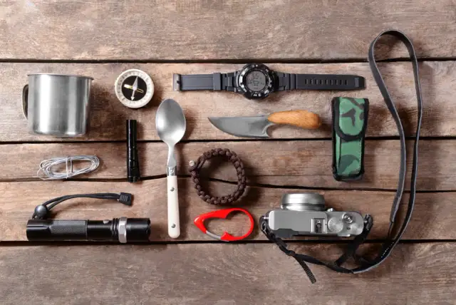 Niezbędne wyposażenie myśliwego: Kompleksowy przewodnik po sprzęcie