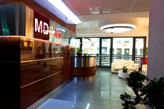 Gdzie przyjmuje dr Adam Kobayashi? Aktualne informacje i rejestracja