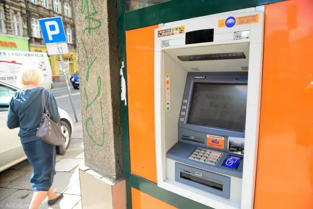 mBank wpłatomat: Limity, opłaty, awarie wszystko, co musisz wiedzieć