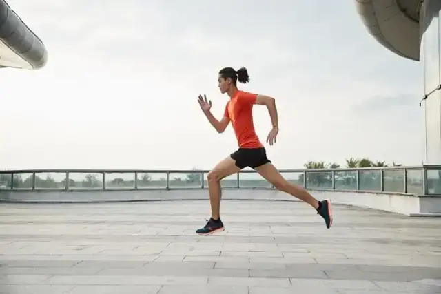 Bieganie a kręgosłup: zdrowie czy ryzyko? Obalamy mity i dajemy rady