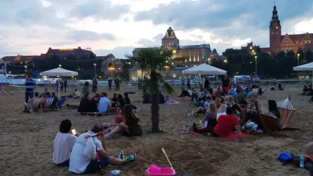 Ile osób mieszka w Szczecinie? Dane, trendy i prognozy