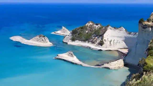 Gdzie można polecieć z Wrocławia? Odkryj tanie kierunki lotów