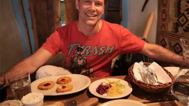 Polańczyk gdzie zjeść? Odkryj najlepsze lokale z tradycyjną kuchnią