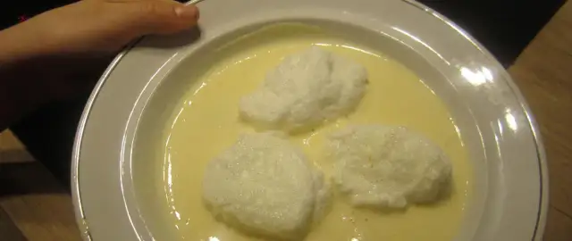 Zupa nic co to? Odkryj jej tajemnice i wyjątkowy smak w polskiej kuchni