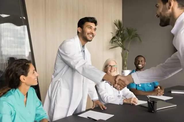 Teléfonos de investigaciones médicas: contacta y resuelve tus dudas