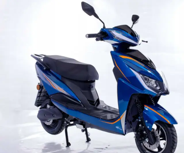 Ile kosztuje kurs na motorower? Sprawdź, co wpłynie na cenę