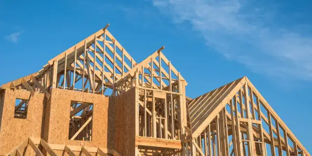 Dom szkieletowy co to? Poznaj zalety i sposób budowy nowoczesnych domów