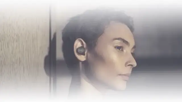 Jak założyć słuchawki douszne bezprzewodowe, żeby nie wypadały? Sprawdzone metody