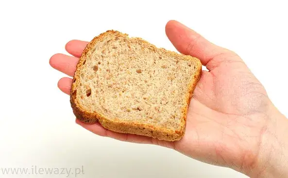 Ile kalorii ma kromka chleba? Sprawdź kaloryczność pieczywa